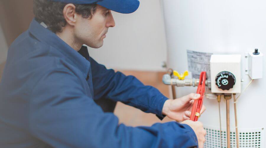 Local water heater installation in Goodfellow Afb, TX